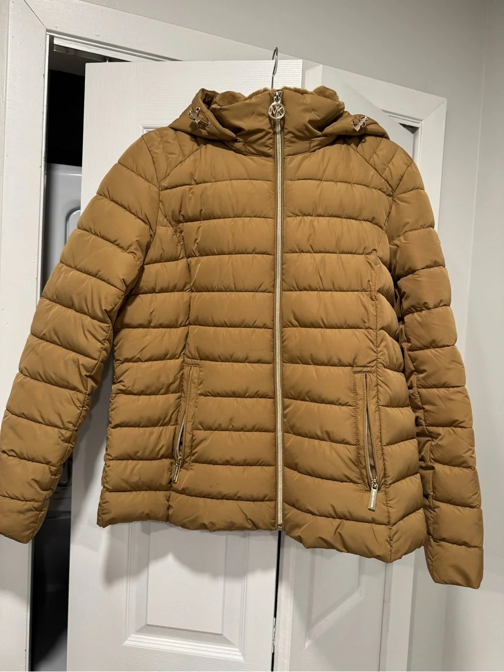 Michael Kors Quilted Hooded Puffer Jacket - Camel